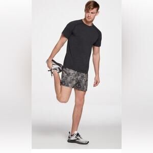 VRST Men's Velocity Run Grunge Tie Dye Large 5" Silver Shade Short NWT